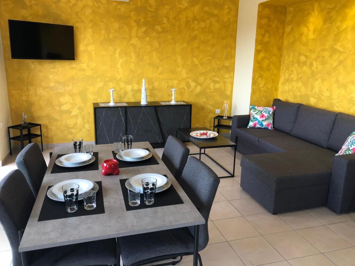 Kakovatos - Luxury Sea View Apartment “Theodora” 54M2. Extérieur photo